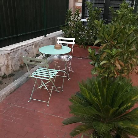 Domus Vesuvio Bed & Breakfast ซาน จอร์จิโอ อะ เครมาโน ภายนอก รูปภาพ