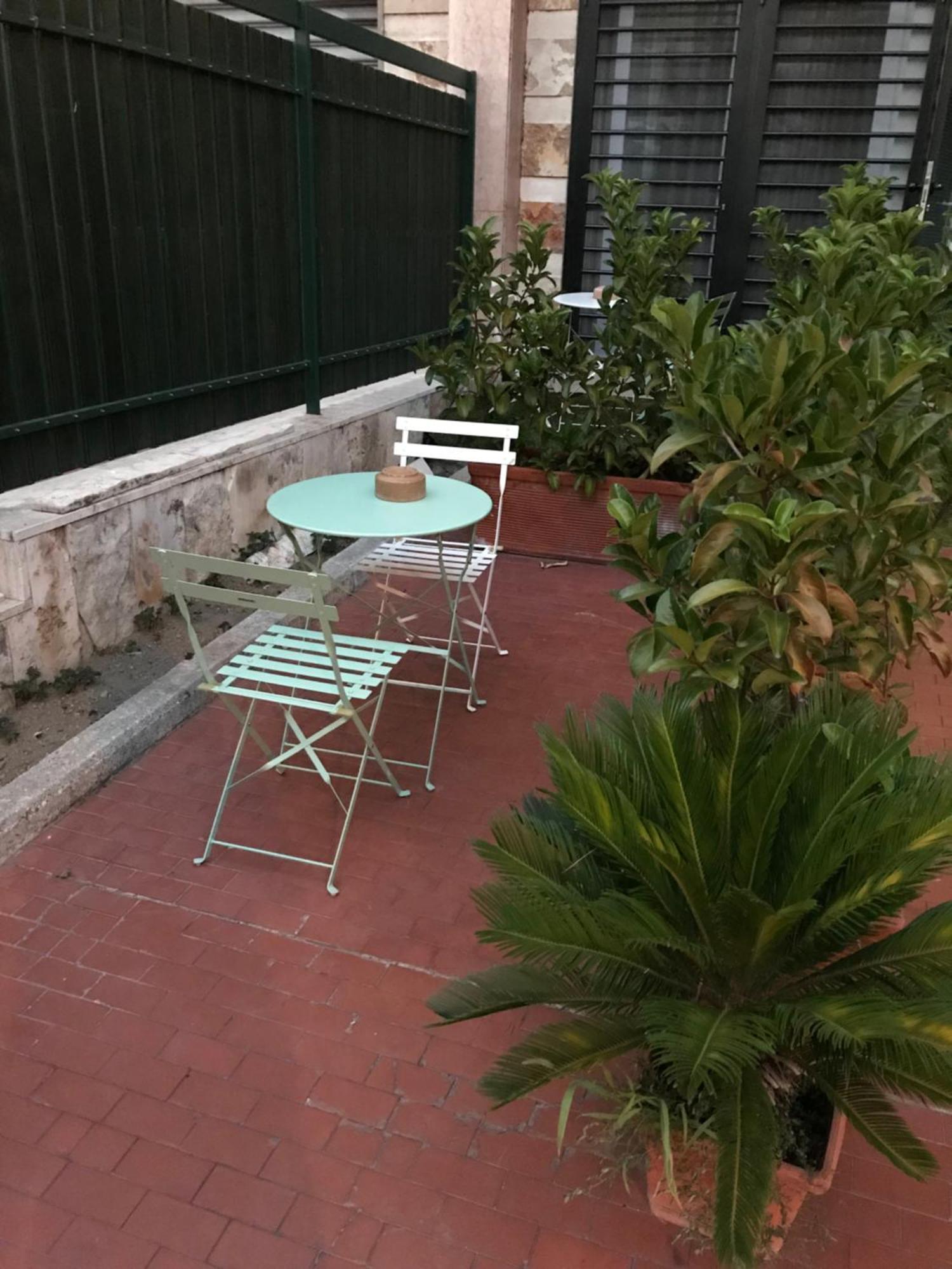 Domus Vesuvio Bed & Breakfast ซาน จอร์จิโอ อะ เครมาโน ภายนอก รูปภาพ